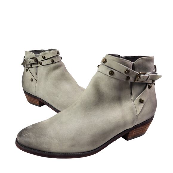 Halogen Gray Distressed Leather Studded Ankle Booties 10M Western Rustic Cabin - Picture 3 of 7
